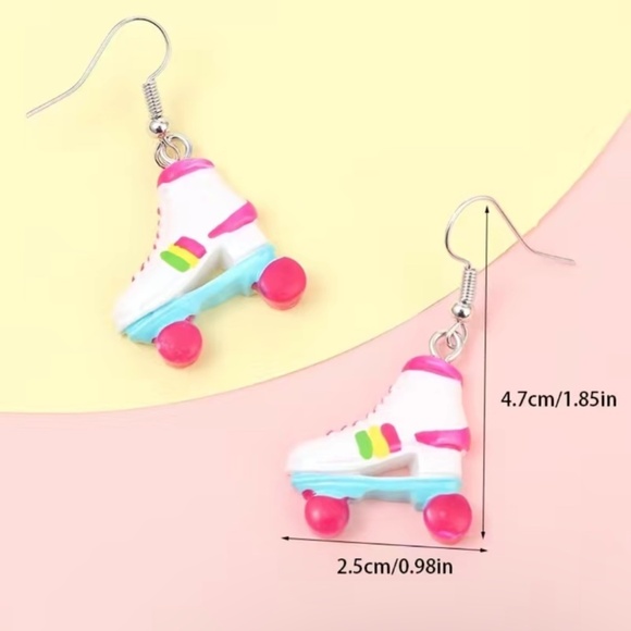 New Cartoon Enamel Retro Bus, Motorcycle, Roller Skates, Graduation Cap Earrings - Picture 13 of 14